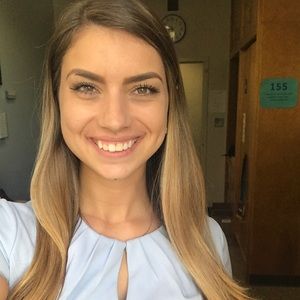 Meet your Posher, Brianna